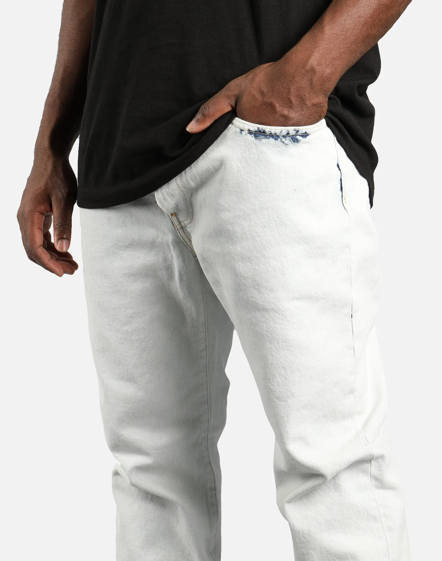 541 ATHLETIC-FIT JEANS