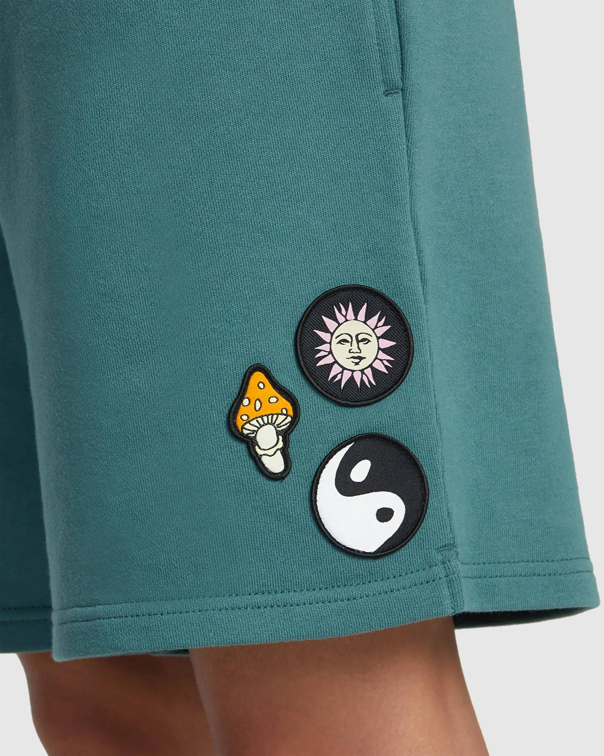 BAGGY SWEAT SHORT
