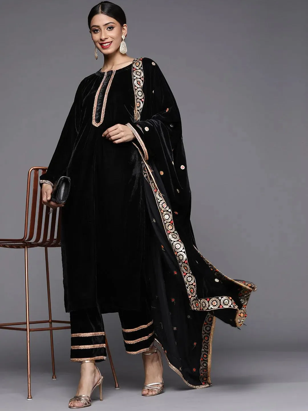 Black Solid Velvet Straight Kurta With Dupatta