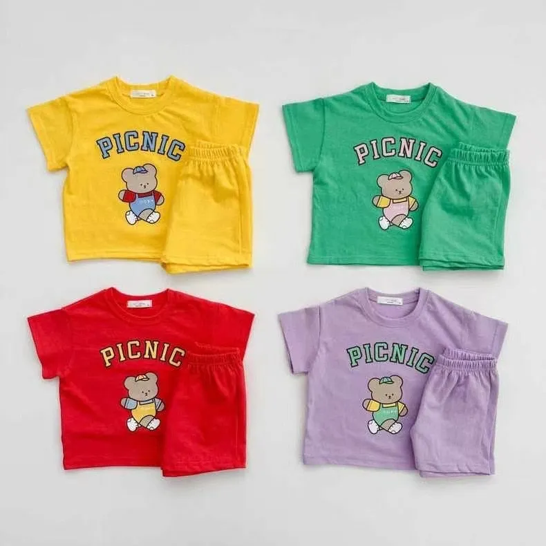 'PICNIC' Cute Cartoon Bear T-shirt & Shorts Set