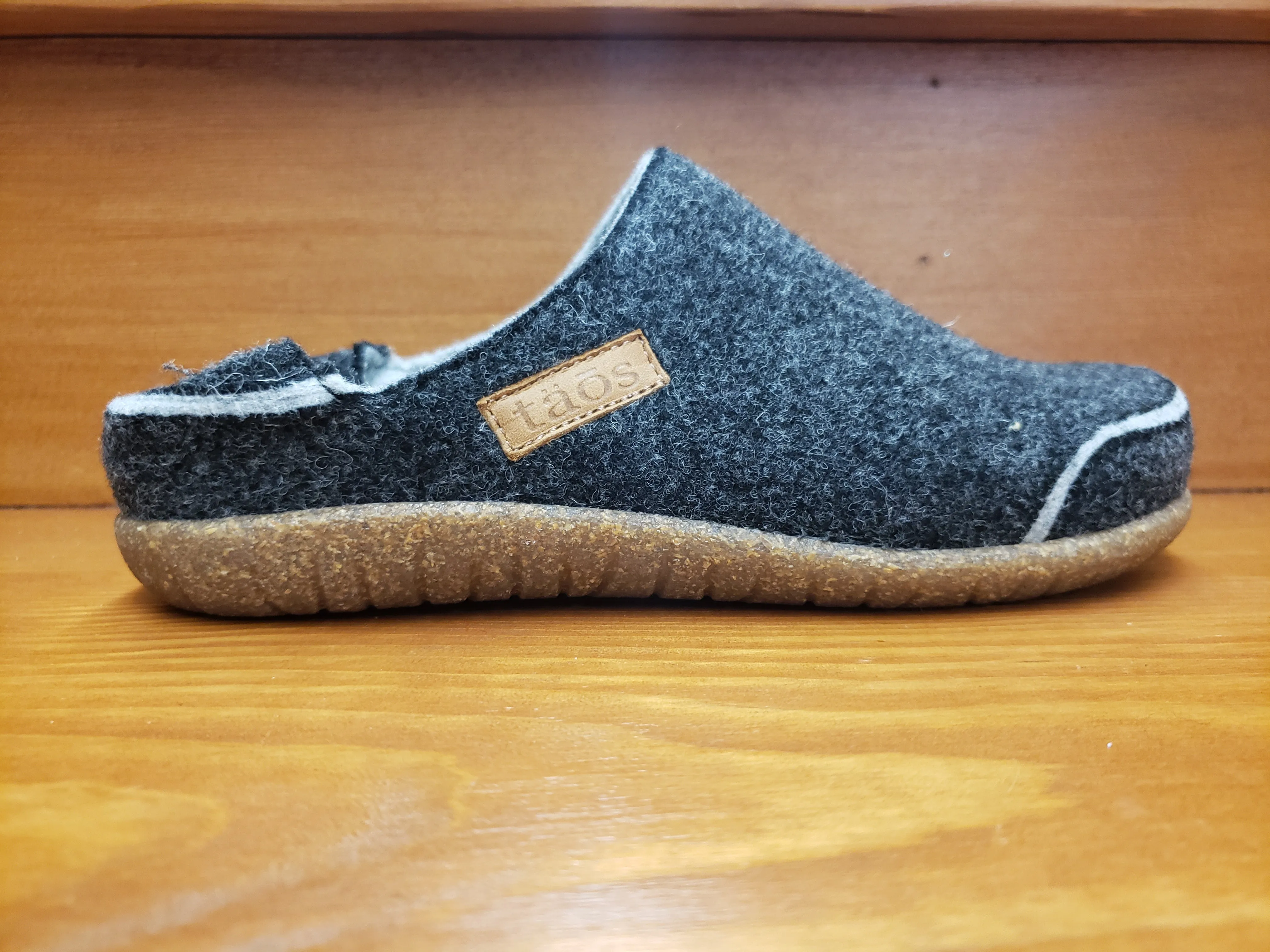 Taos Convertawool Charcoal